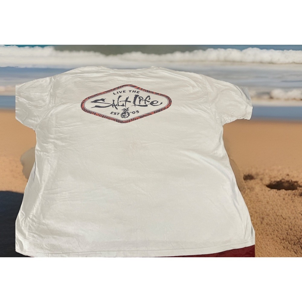 Salt Life Live The Salt Life Men Sz 2XL Light Blue , Pocket Pineapple Skull Logo